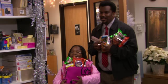 Classy Christmas, The Office S07E11